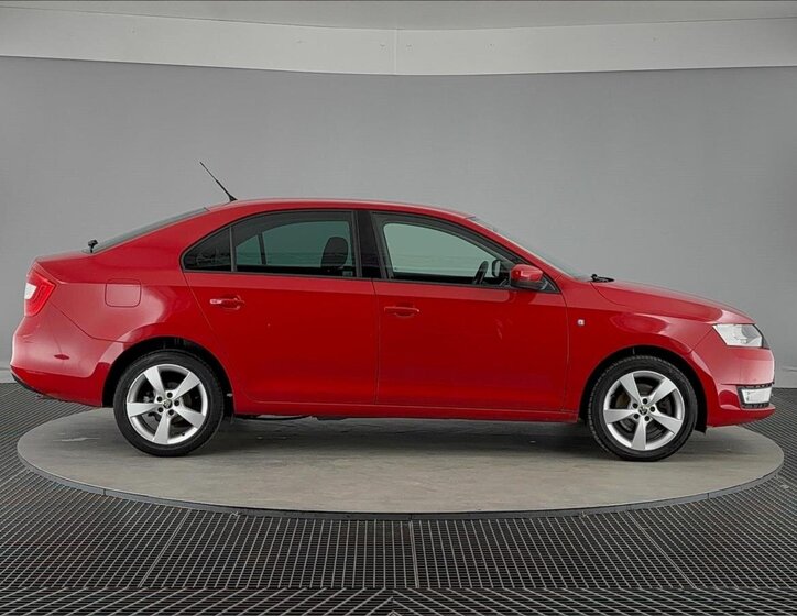 Škoda Rapid Liftback 1,2 l 77 kw