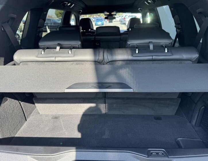 BMW X7 18