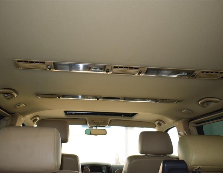 Volkswagen Multivan VAN-Minibus 2,5 l 128 kw