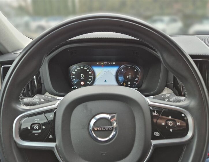 Volvo XC60 SUV 2,0 l 145 kw