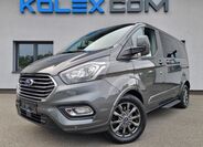 Ford Tourneo Custom 1