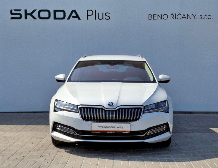 Škoda Superb 4