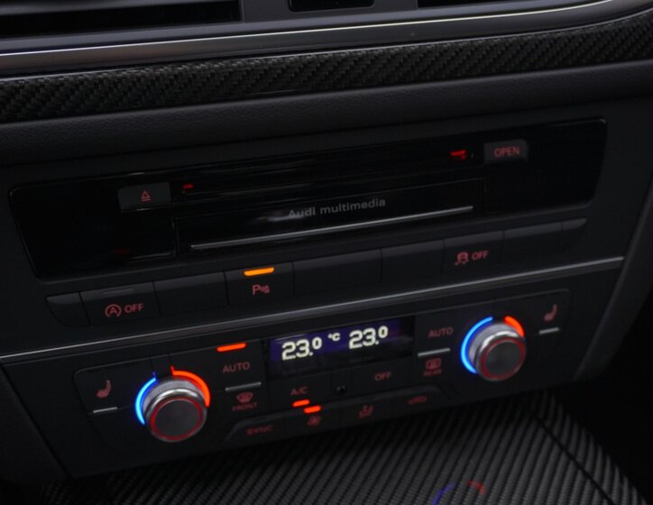 Audi RS 6 Hatchback 4,0 l 412 kw