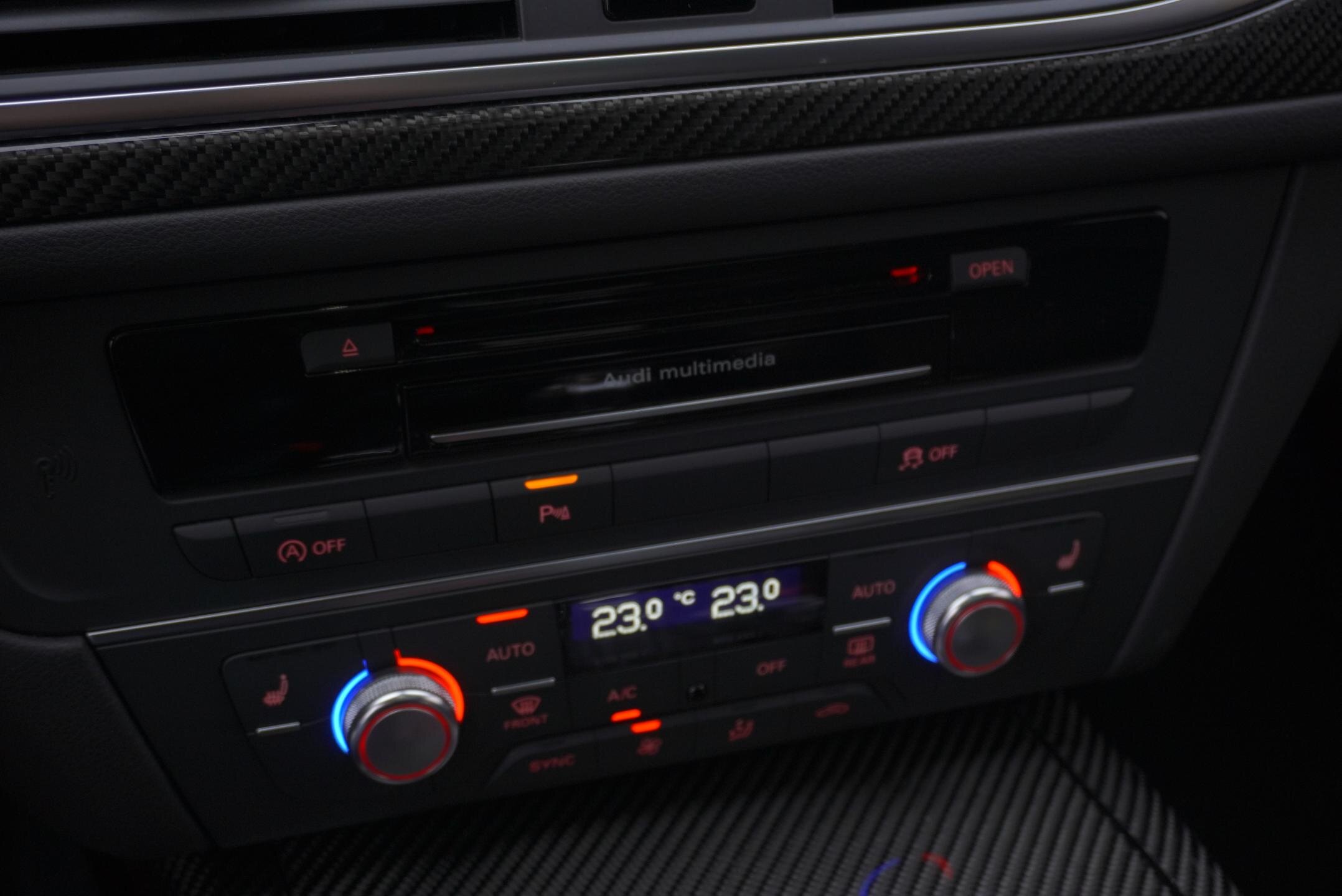 Audi RS 6 Hatchback 4,0 l 412 kw