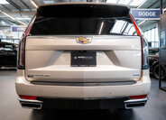 Cadillac Escalade 3