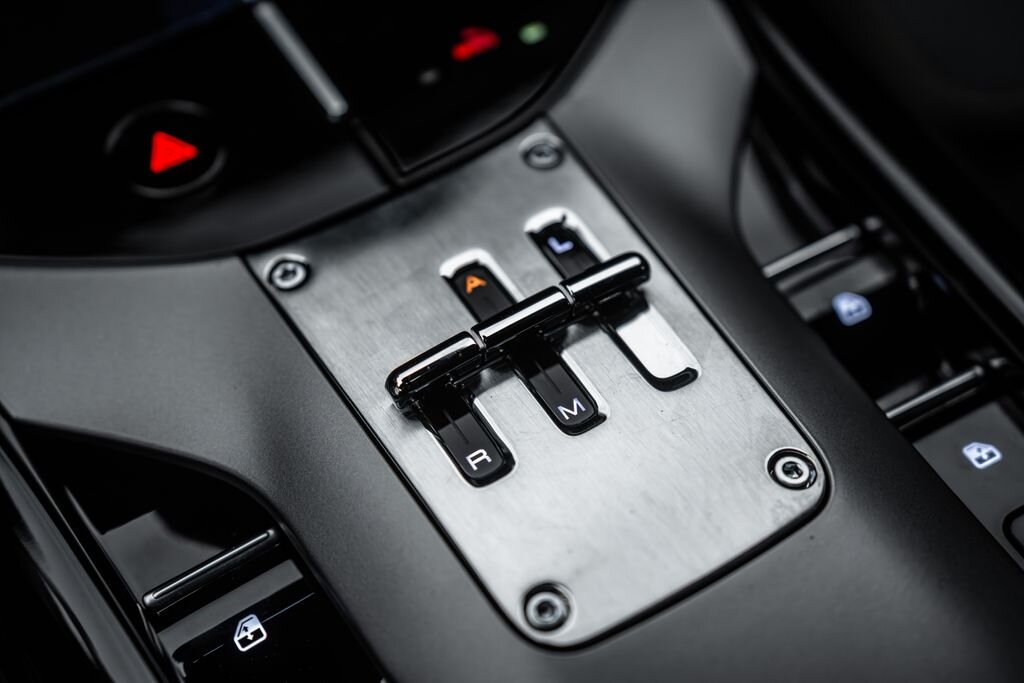 Ferrari Ostatní SUV / Terénní 6,5 l 529 kw