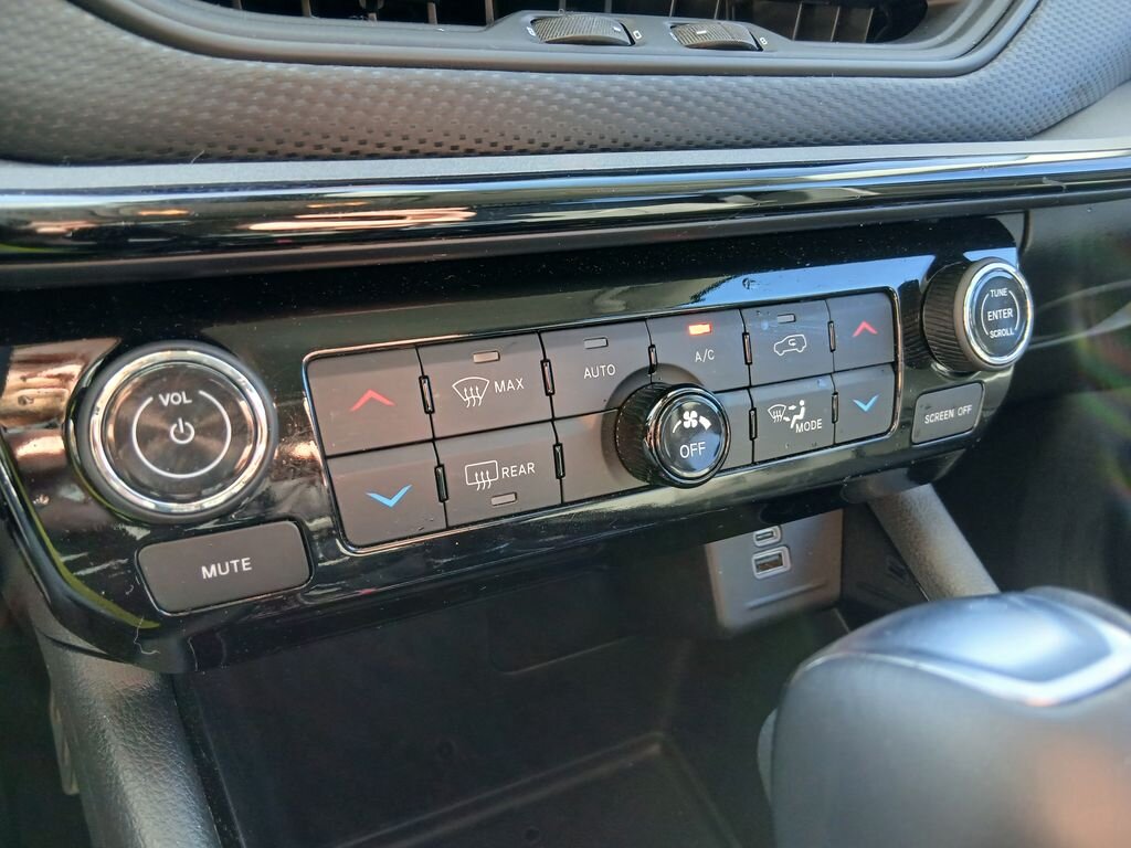 Jeep Compass SUV / Terénní 1,5 l 96 kw