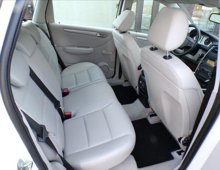 Mercedes-Benz Třídy B Kombi 2,0 l 100 kw