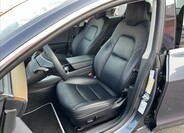 Tesla Model 3 21
