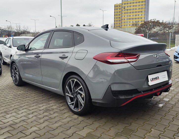 Hyundai i30 Liftback 1,5 l 117 kw