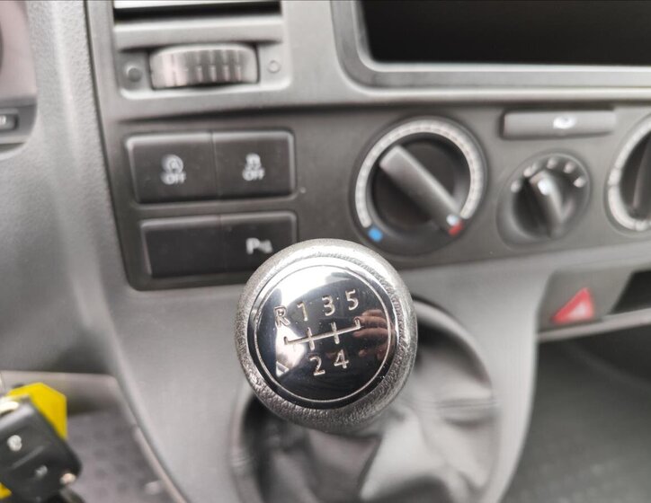 Volkswagen Transporter Ostatní 2,0 l 84 kw