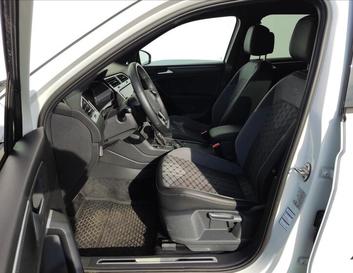 Volkswagen Tiguan Allspace 7