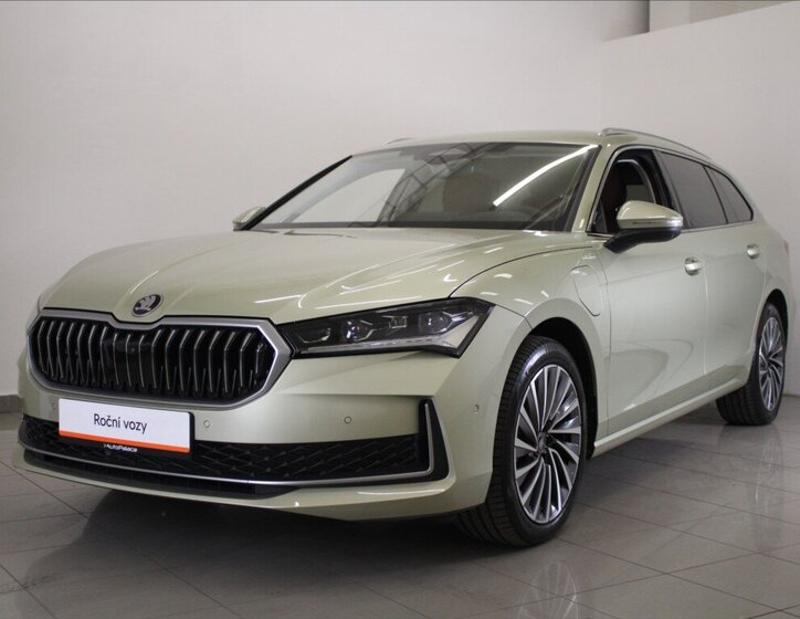 Škoda Superb Kombi 1,5 l 150 kw