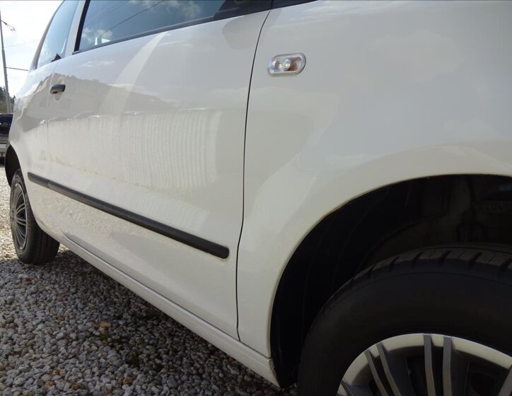 Volkswagen Fox Hatchback 1,4 l 51 kw