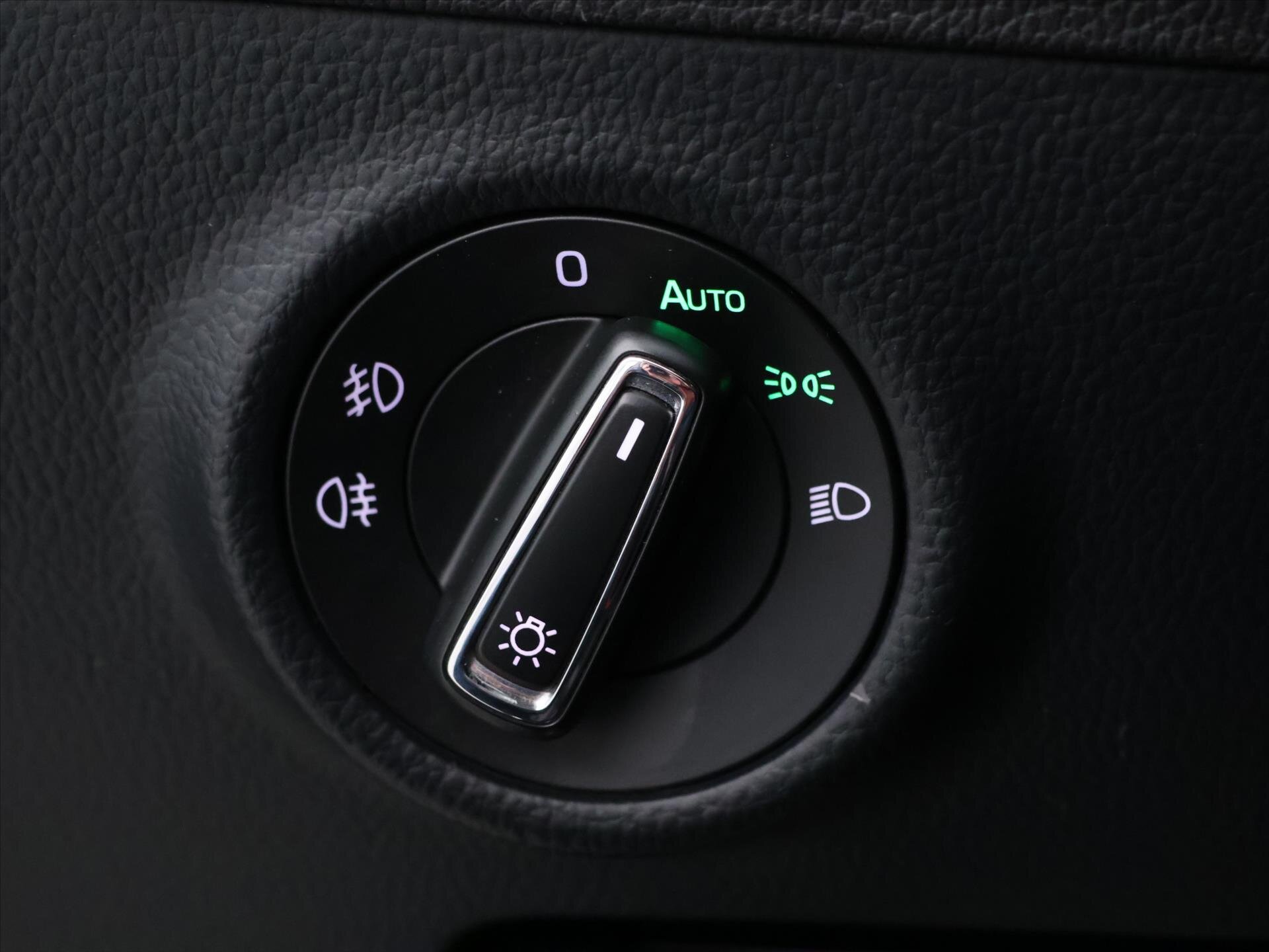 Škoda Superb Liftback 2,0 l 110 kw