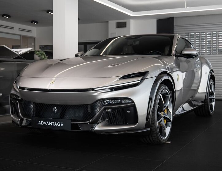 Ferrari Ostatní SUV / Terénní 6,5 l 529 kw