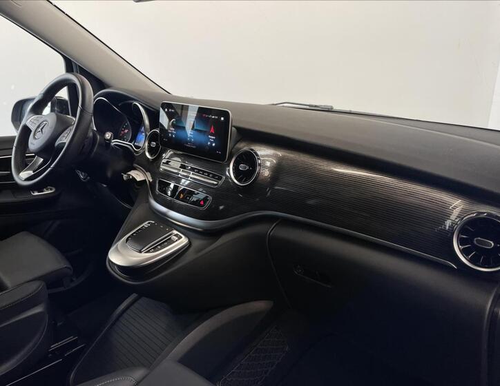 Mercedes-Benz Třídy V 14