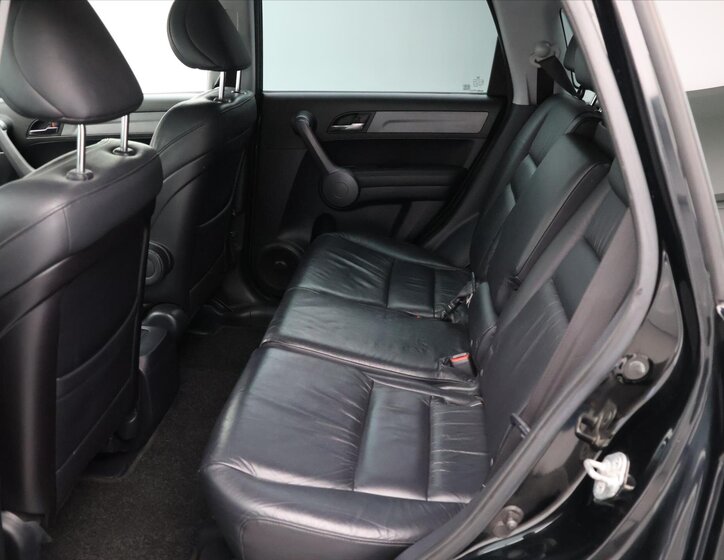 Honda CR-V SUV / Terénní 2,4 l 122 kw