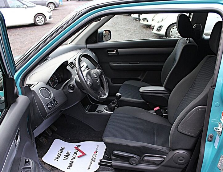 Suzuki Swift Hatchback 1,3 l 67 kw