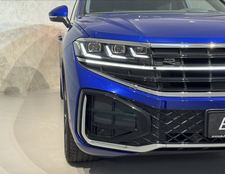 Volkswagen Touareg SUV / Terénní 3,0 l 170 kw
