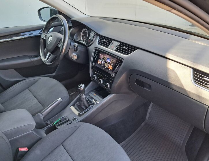 Škoda Octavia Kombi 2,0 l 110 kw