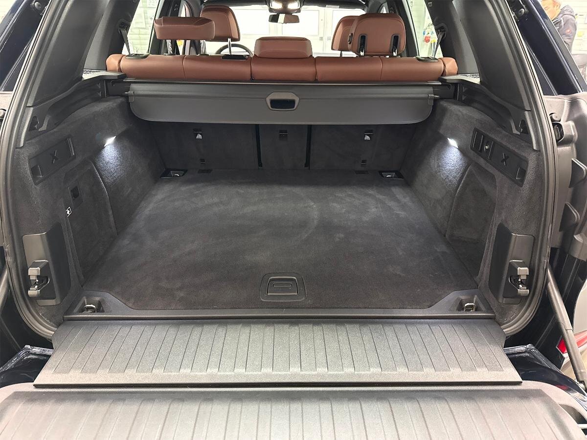 BMW X5 SUV 3,0 l 210 kw