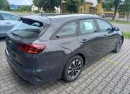 KIA Ceed 4