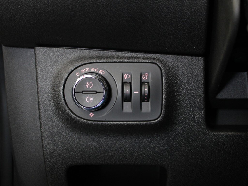 Opel Corsa Hatchback 1,2 l 51 kw