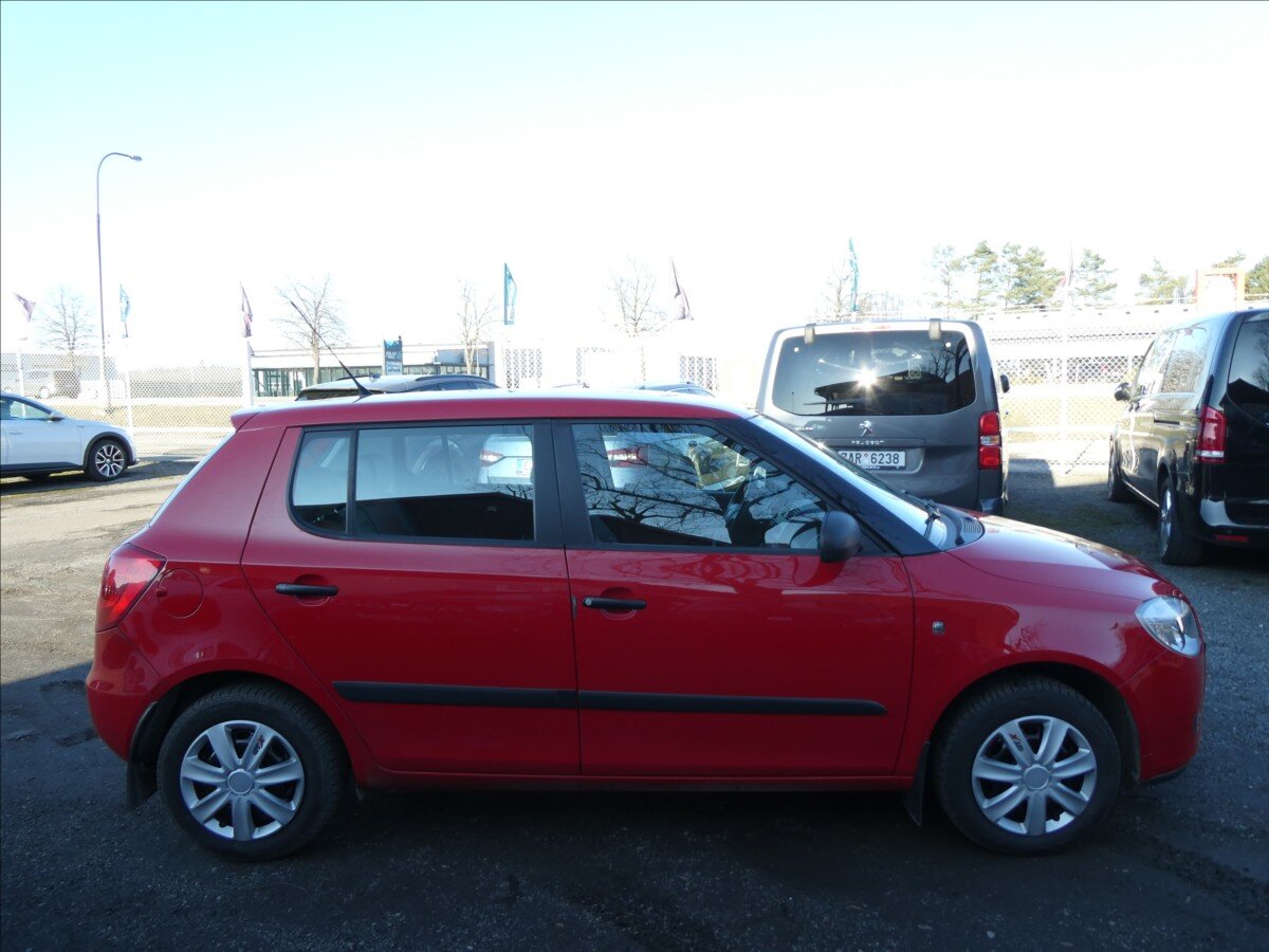 Škoda Fabia Hatchback 1,2 l 44 kw