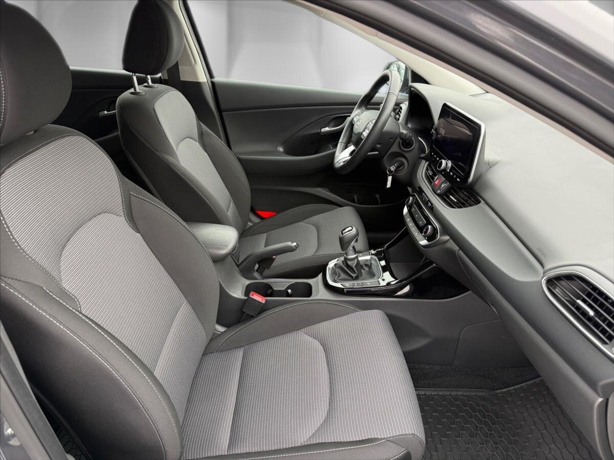 Hyundai i30 Kombi 998,0 73 kw