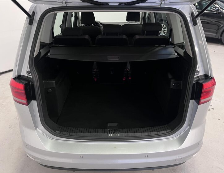 Volkswagen Touran 22