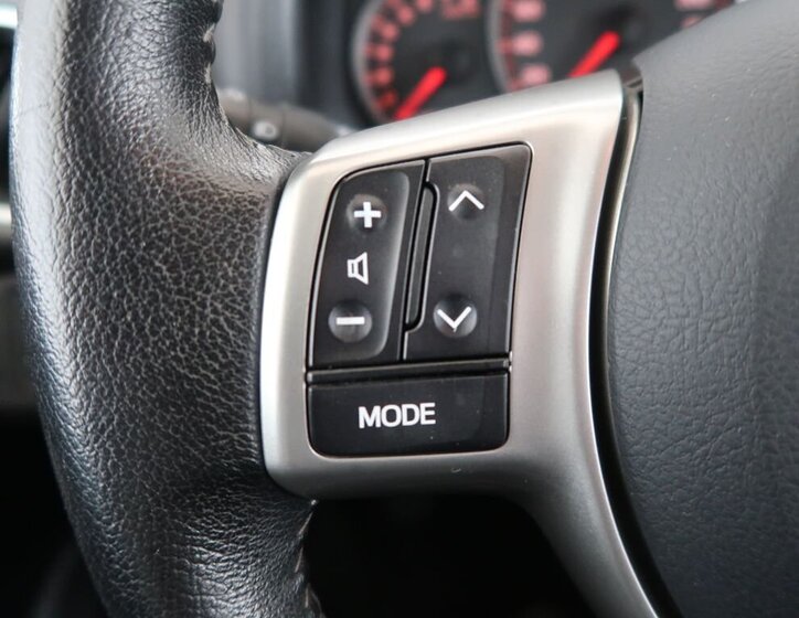 Toyota Yaris Kombi 1,3 l 73 kw