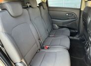 KIA Carens 25