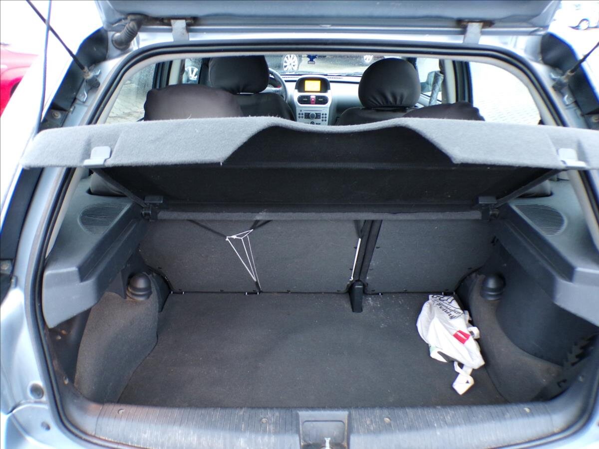 Opel Corsa Hatchback 1,2 l 59 kw