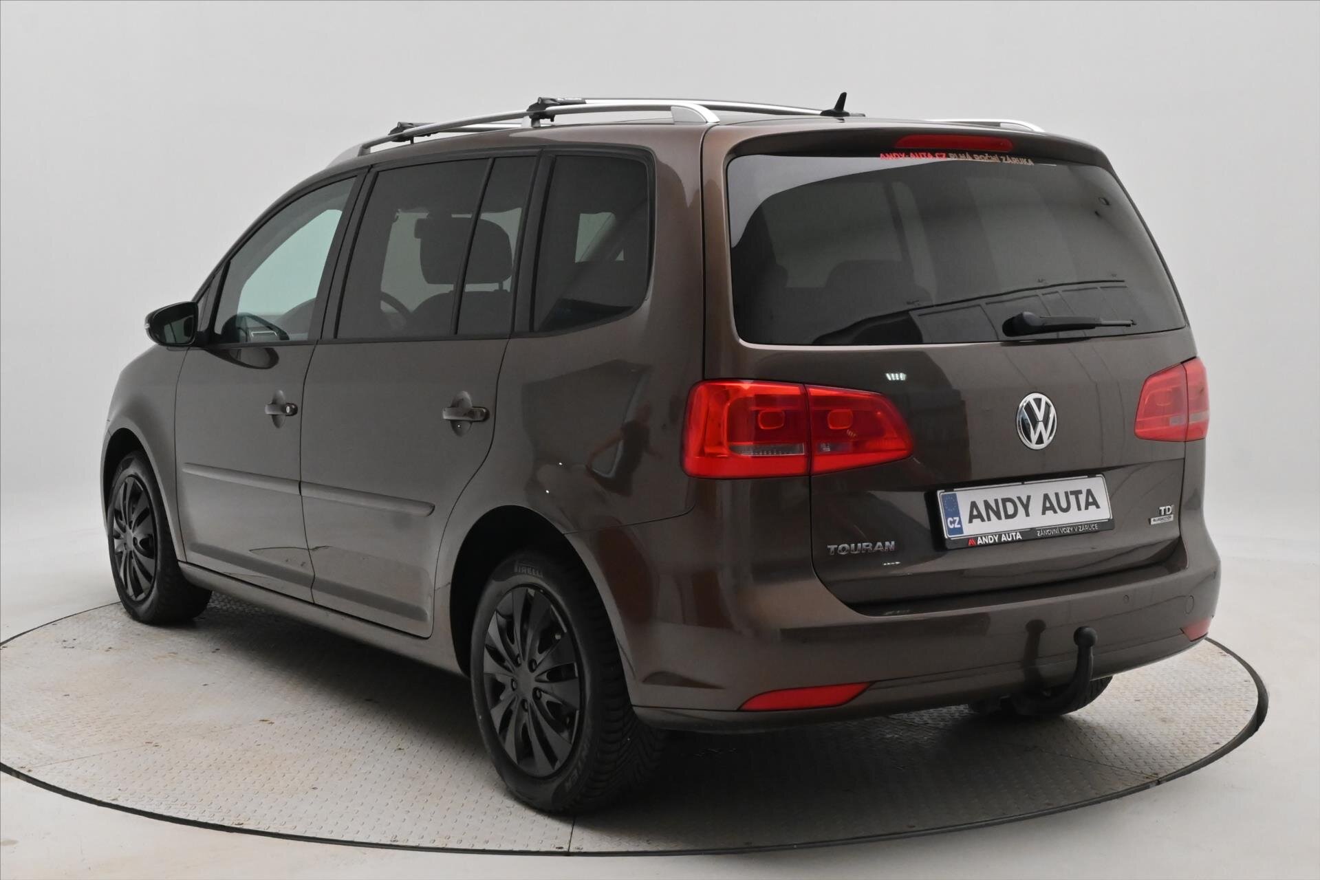 Volkswagen Touran MPV 1,6 l 77 kw
