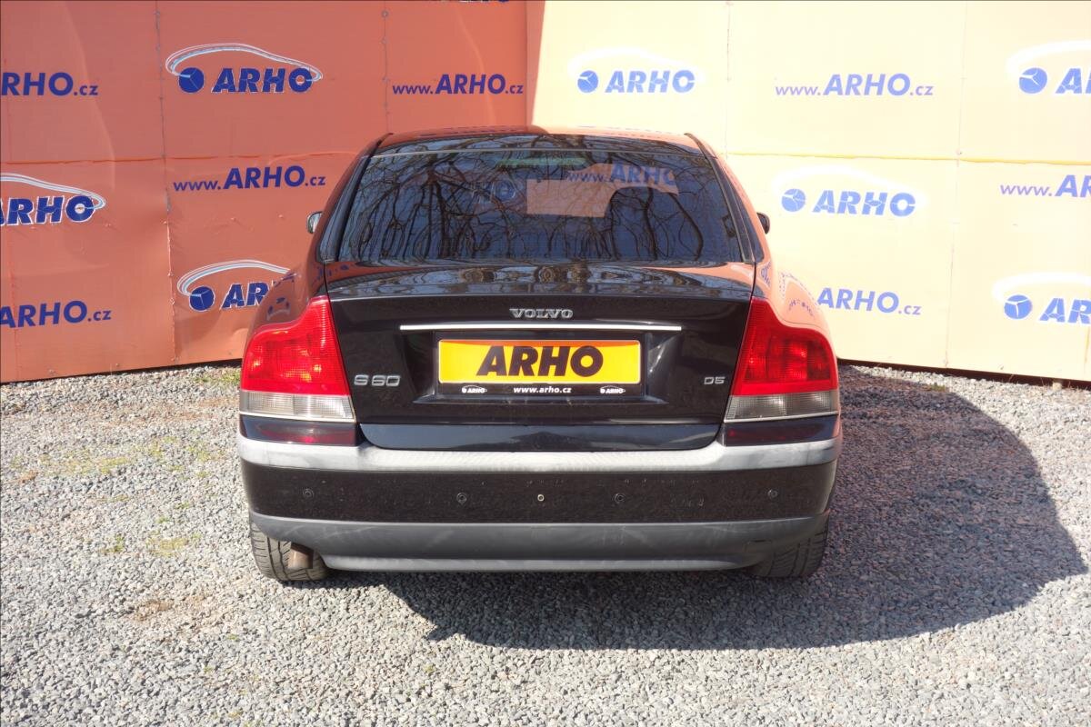 Volvo S60 Sedan 2,4 l 120 kw