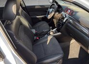 Suzuki Vitara SUV / Terénní 1,4 l 103 kw