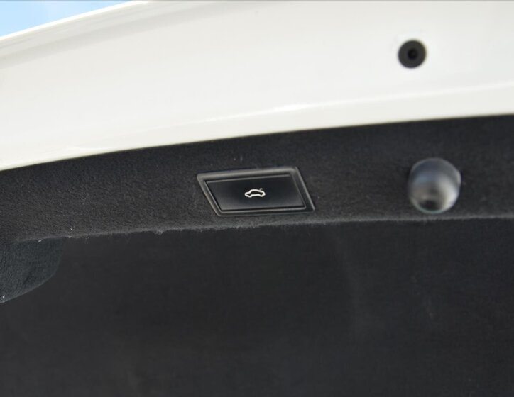 Škoda Superb Liftback 2,0 l 110 kw