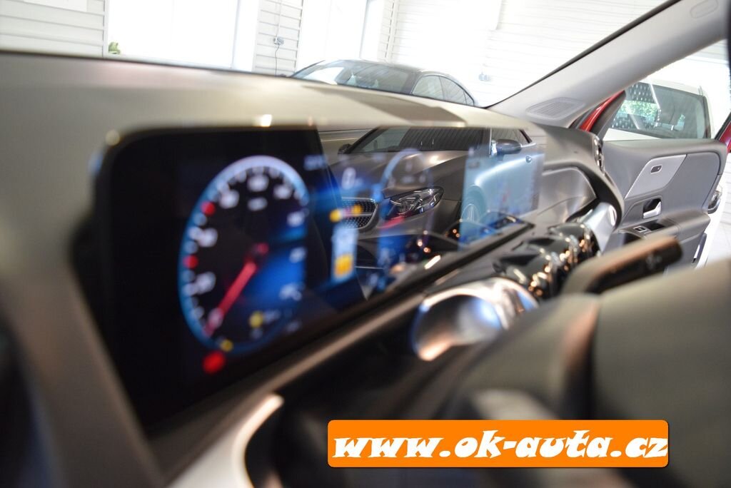 Mercedes-Benz GLB SUV 0,0 85 kw