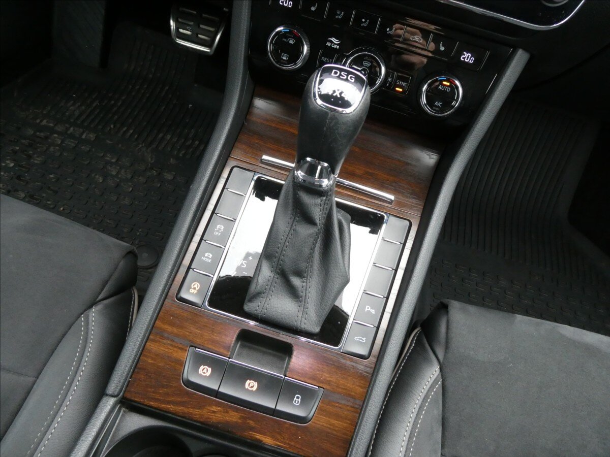 Škoda Superb Kombi 2,0 l 147 kw