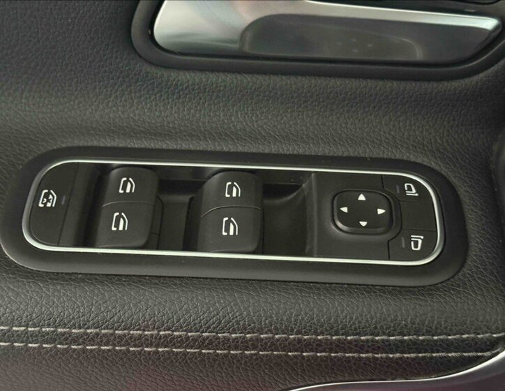 Mercedes-Benz CLA 19