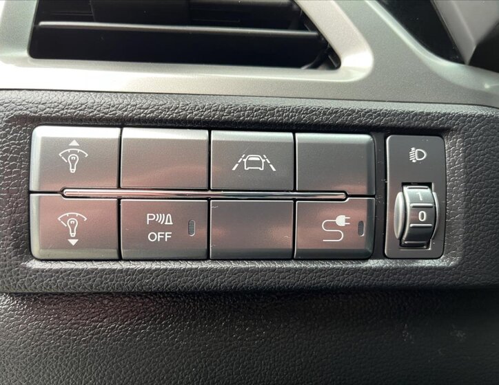 SsangYong Korando SUV / Terénní 1,5 l 120 kw