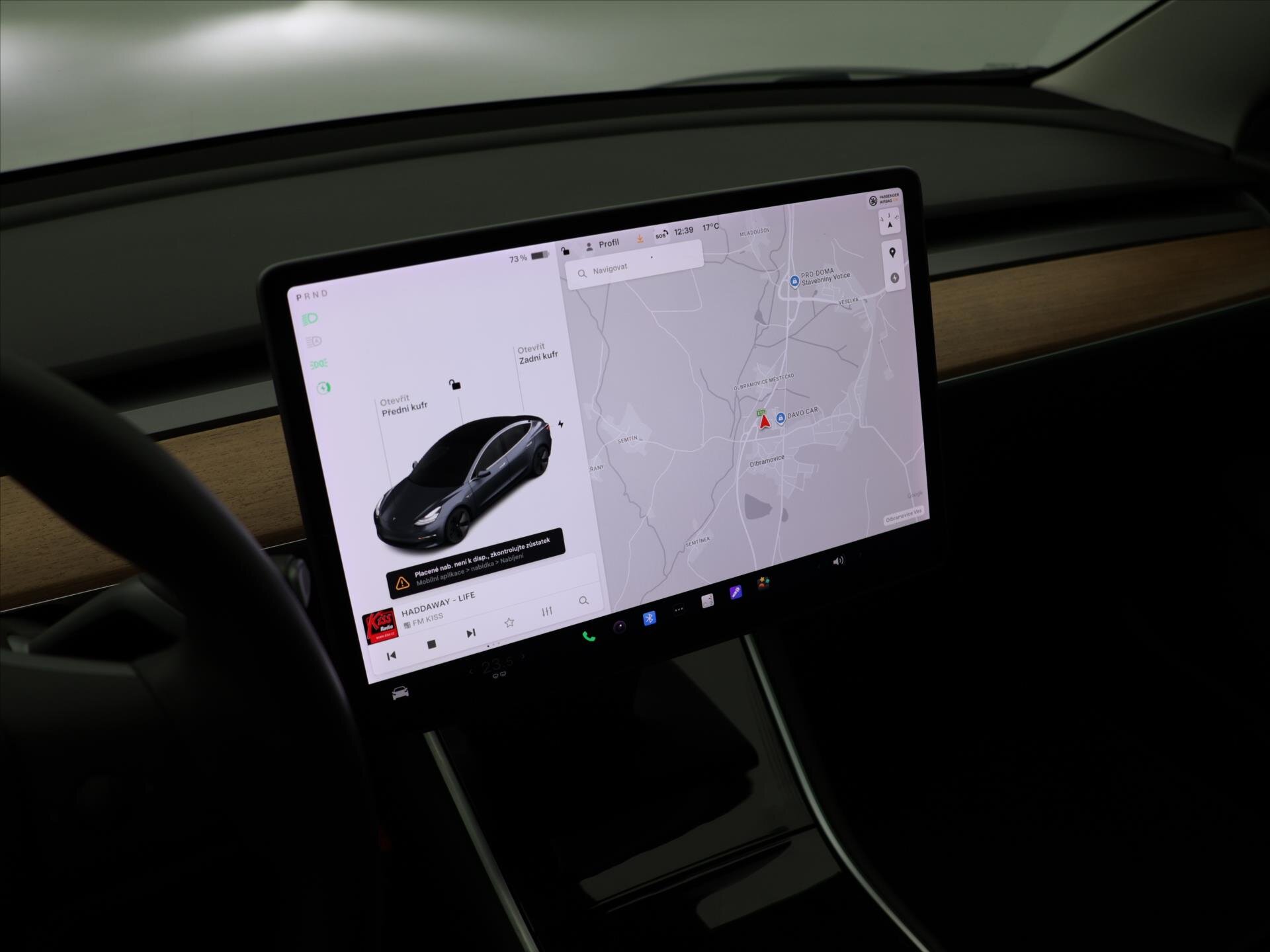 Tesla Model 3 Sedan / Limuzína 0,0 239 kw