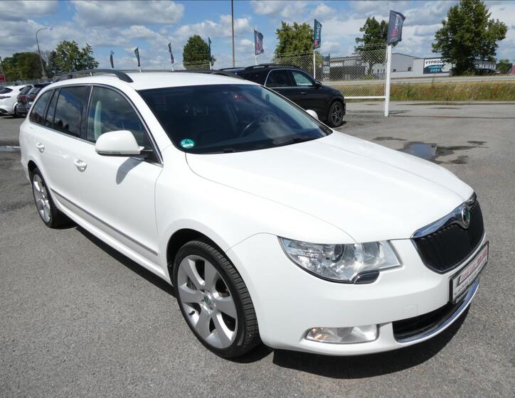 Škoda Superb 1
