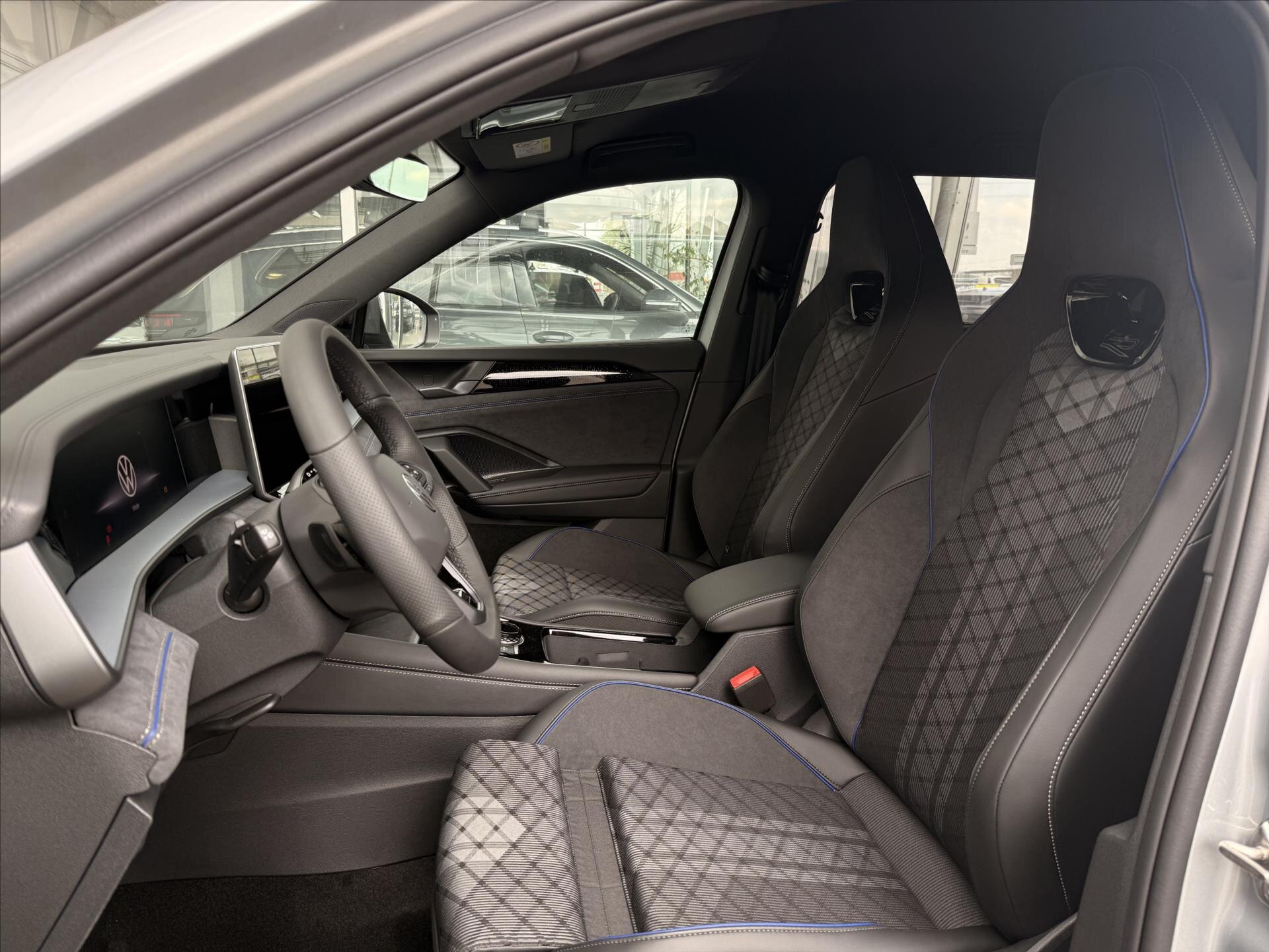 Volkswagen Tayron SUV / Terénní 1,5 l 150 kw