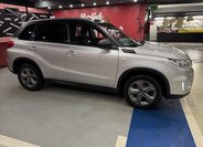 Suzuki Vitara SUV / Terénní 1,6 l 88 kw
