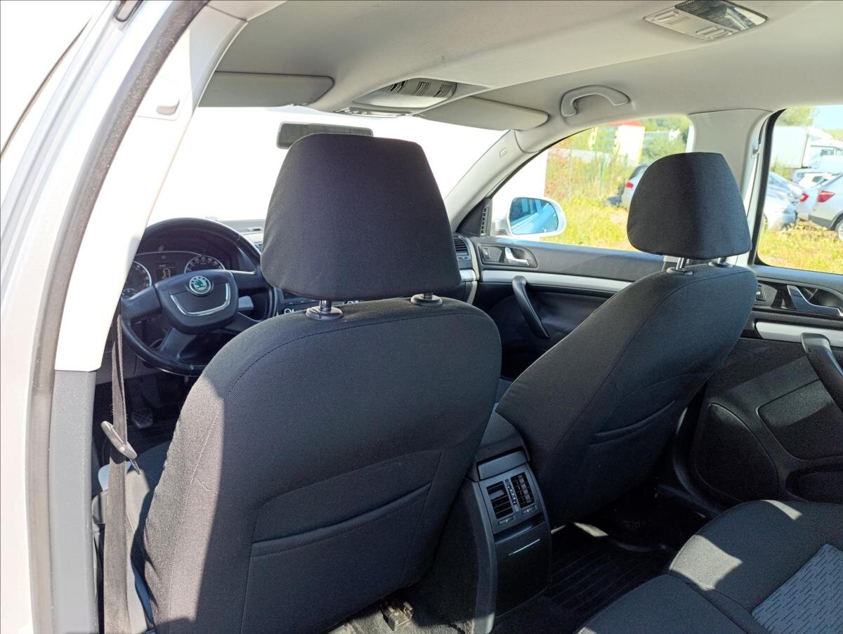 Škoda Octavia Liftback 1,6 l 77 kw