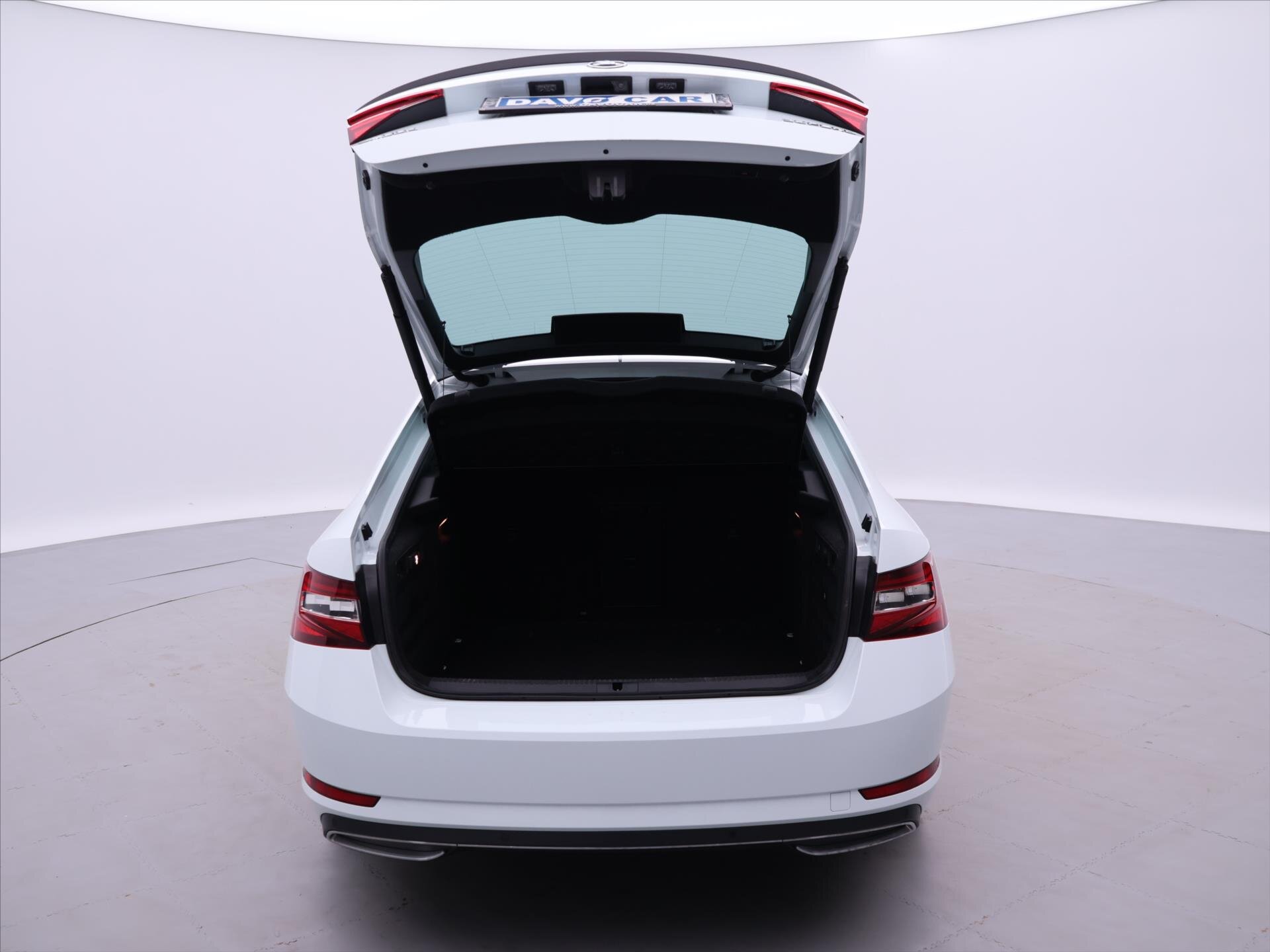 Škoda Superb Liftback 1,8 l 132 kw