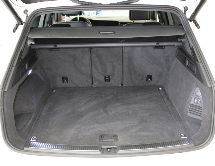 Volkswagen Touareg 23