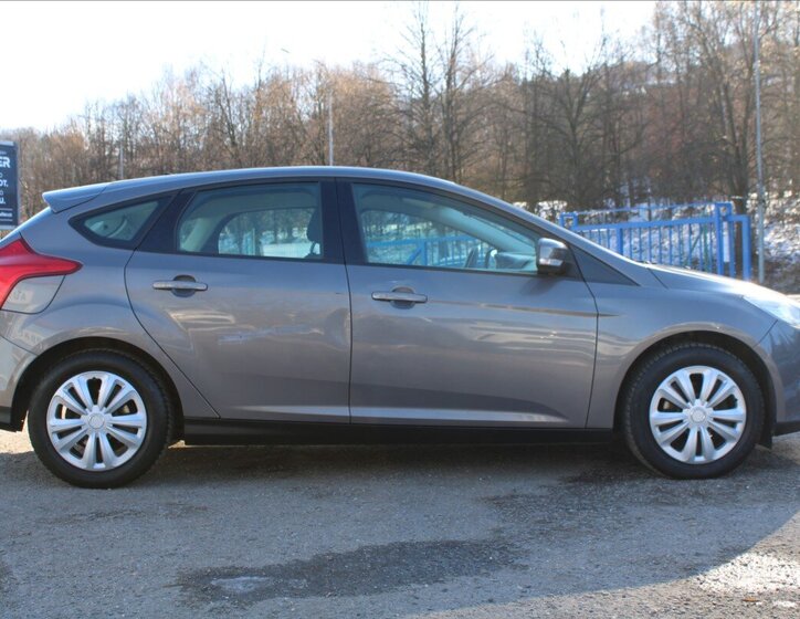 Ford Focus Hatchback 1,6 l 77 kw